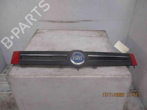 Grill FIAT PANDA (169_) 1.3 D Multijet (169.AXC1A) (70 hp) 26625642