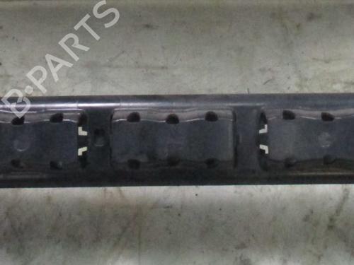 Used Front bumper reinforcement SUZUKI SWIFT III (MZ, EZ) 1.3 (RS413, ZC11S) (92 hp) 32037001