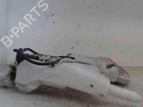 Windscreen washer tank FORD FOCUS I Turnier (DNW) 1.6 16V | BP20202186C113 