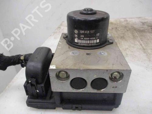 Bremsaggregat ABS für VW NEW BEETLE (9C1, 1C1) 2.0 (115 hp) 26627439