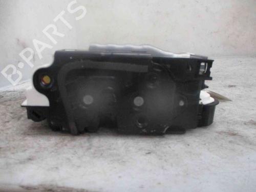 Used Rear right lock VW TIGUAN (5N_) 1.4 TSI (150 hp) 19737949