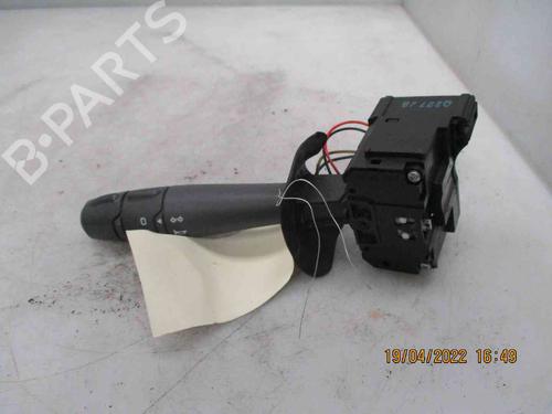 Used Steering column stalk RENAULT CLIO II Hatchback Van (SB0/1/2_) [1998-2025]  26625044