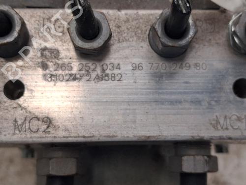 ABS pump CITROËN C4 II (NC_) 1.6 HDi 90 | BP39179022M43 - Image 8