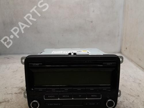 Used Radio VW GOLF VI (5K1) 1.6 TDI (105 hp) 29600135