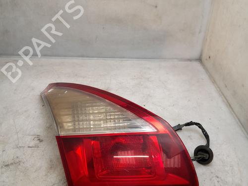 Venstre baglygte bagklap RENAULT MEGANE III Hatchback (BZ0/1_, B3_) 1.5 dCi (106 hp) 29344073