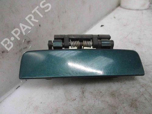 Used Rear left exterior door handle PEUGEOT 306 Hatchback (7A, 7C, N3, N5) [1993-2003]  26627646