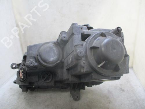 Right headlight VW TOURAN (1T1, 1T2) 1.9 TDI | BP27372642C29 