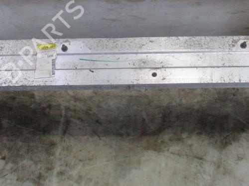 Used Front bumper reinforcement Front bumper reinforcement 38971480 38971480