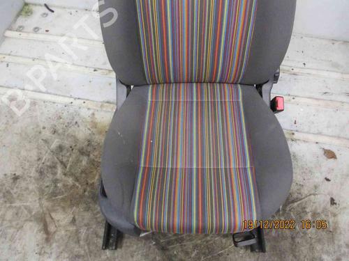 Right front seat VW FOX Hatchback (5Z1, 5Z3, 5Z4) 1.2 | BP21833672C16 