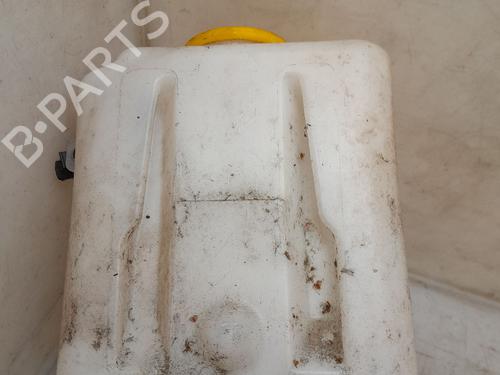 Used Windscreen washer tank OPEL CORSA C (X01) 1.3 CDTI (F08, F68) (70 hp) 26175979