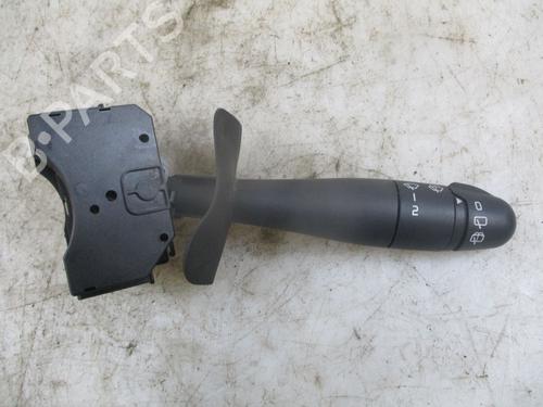 Used Steering column stalk RENAULT CLIO II (BB_, CB_) 1.5 dCi (B/C2J) (68 hp) 27690148