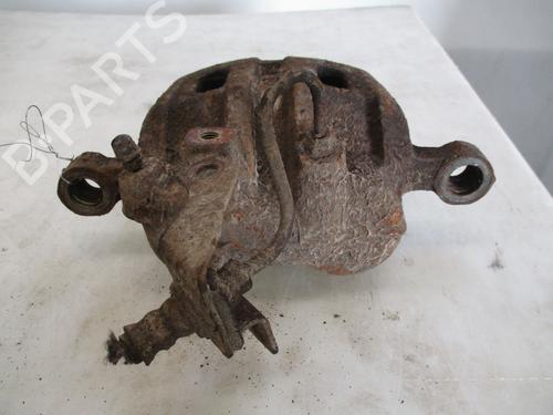 Used Right front brake caliper MITSUBISHI PAJERO II (V3_W, V2_W, V4_W, V5_W) 2.8 TD (V46W, V26W) (125 hp) 31723717