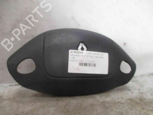 Used Driver airbag RENAULT MEGANE I (BA0/1_) 1.6 e (BA0F, BA0S) (90 hp) 19720645