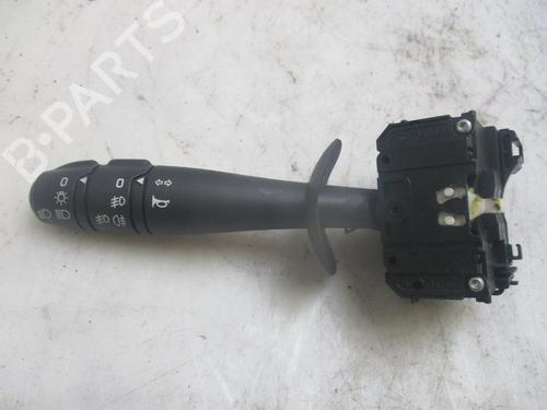 Used Steering column stalk Steering column stalk RENAULT TWINGO II (CN0_) 1.2 16V (CN04, CN0B) (75 hp) 33006606 33006606