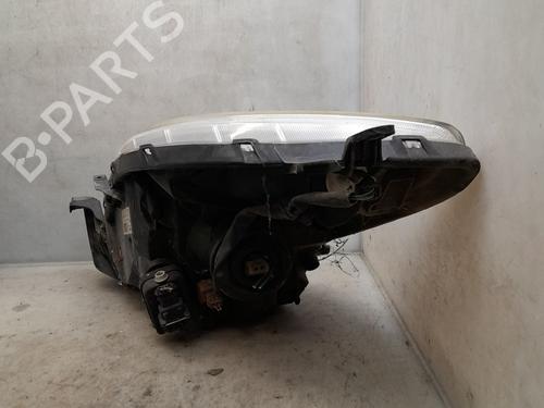 Right headlight TOYOTA YARIS (_P9_) 1.4 D-4D (NLP90_, NLP90R) | BP29901086C29