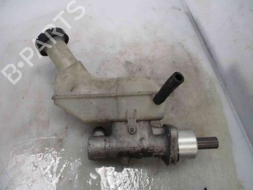 Used Brake master cylinder NISSAN MICRA III (K12) 1.2 16V (65 hp) 24005501