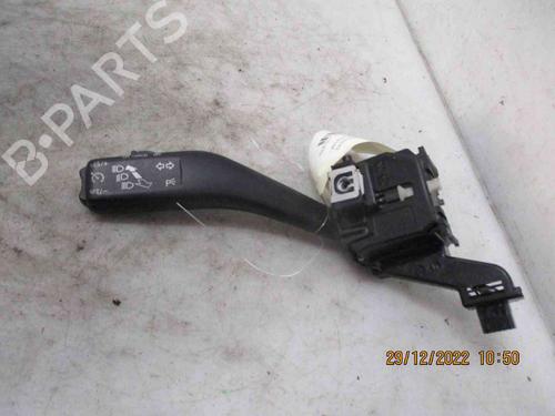 Used Steering column stalk SEAT LEON (1P1) 1.4 16V (86 hp) 25932909