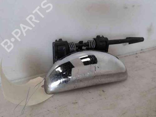 Used Front left exterior door handle PEUGEOT 206 Hatchback (2A/C) 1.4 i (75 hp) 19712556