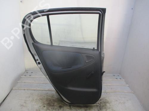 Puerta trasera izquierda TOYOTA YARIS (_P1_) | BP29984670C4