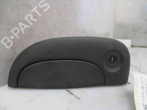 Used Front left exterior door handle RENAULT KANGOO (KC0/1_) 1.4 (KC0C, KC0H, KC0B, KC0M) (75 hp) 19740979