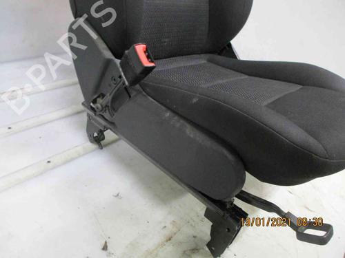 Left front seat MERCEDES-BENZ A-CLASS (W169) A 180 CDI (169.007, 169.307) | BP19721130C15 