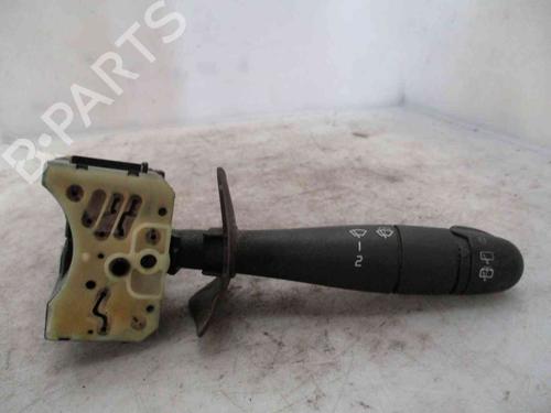 Used Steering column stalk RENAULT MEGANE I (BA0/1_) 1.9 D Eco (BA0A, BA0U, BA0R) (64 hp) 20205738