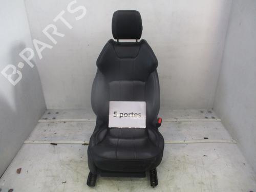 right-front-seat-land-rover-range-rover-evoque-l551-2018-33187294 main image