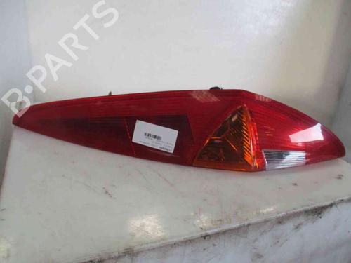 Used Right taillight FIAT PUNTO (188_) 1.2 16V 80 (188.233, .235, .253, .255, .333, .353, .639,... (80 hp) 19720469