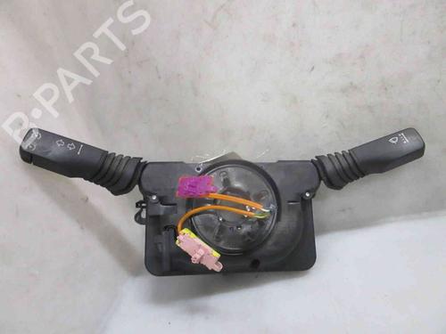Used Headlight switch OPEL ZAFIRA / ZAFIRA FAMILY B (A05) 1.6 (M75) (105 hp) 19739819