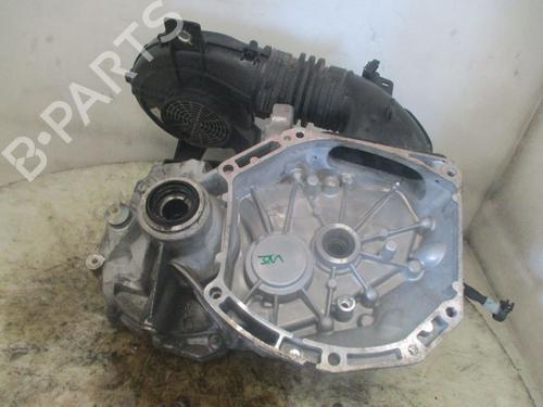 gearbox-renault-twingo-iii-bcm_-bca_-2014-32689708 main image