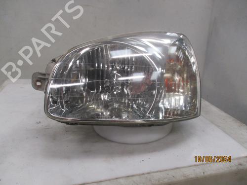 Left headlight HYUNDAI SANTA FÉ I (SM) 2.0 CRDi 4x4 | BP24013301C28 