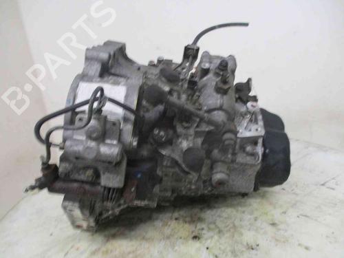 Gearbox TOYOTA AVENSIS VERSO (_M2_) 2.0 D (CLM20_, CLM20R) | BP19738304M3 