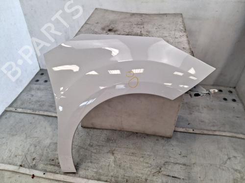 Used Right front fenders Right front fenders 37594060 37594060