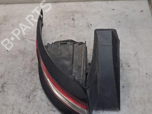 left-taillight-ds-ds-3-ds-3-crossback-ur_-uc_-uj_-2018-39754411 main image
