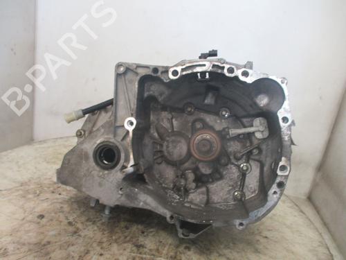 Used Gearbox Gearbox RENAULT CLIO III (BR0/1, CR0/1) 1.2 16V (BR02, BR0J, BR11, CR02, CR0J, CR11) (75 hp) 32689619 32689619