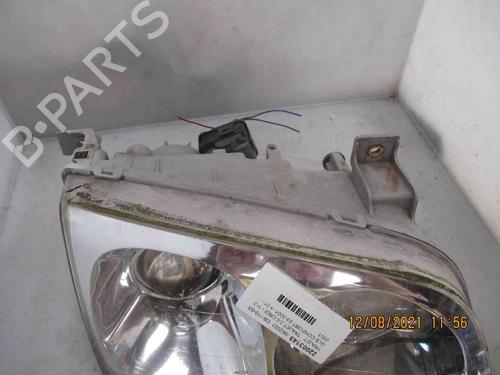 Right headlight HYUNDAI TRAJET (FO) 2.0 CRDi | BP19737027C29 