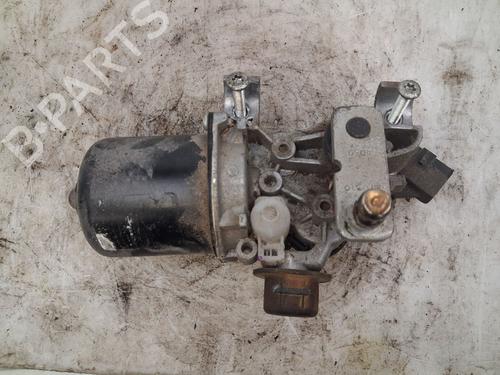 front-wiper-motor-renault-megane-iii-hatchback-bz01_-b3_-2008-37704414 main image