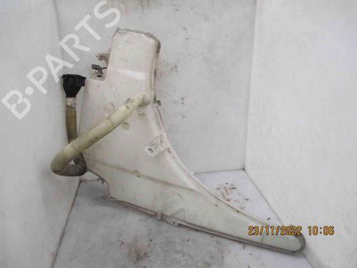 Used Windscreen washer tank BMW 3 (E90) 318 d (143 hp) 26624967