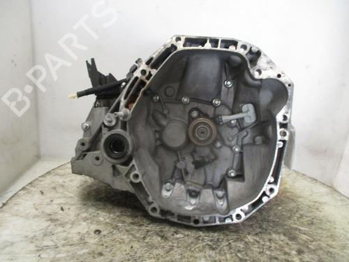 Used Gearbox RENAULT CLIO III (BR0/1, CR0/1) 1.5 dCi (75 hp) 25754267