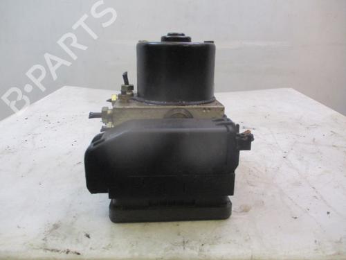 Used ABS pump FORD FIESTA V (JH_, JD_) 1.4 TDCi (68 hp) 31934610