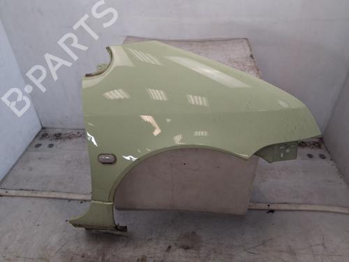 Used Right front fenders Right front fenders 36892574 36892574