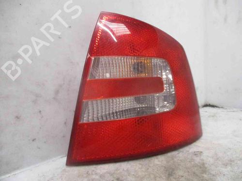 Used Right taillight SKODA OCTAVIA II (1Z3) 1.9 TDI (105 hp) 19735706