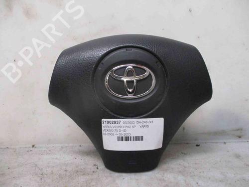 Used Driver airbag TOYOTA YARIS VERSO (_P2_) 1.4 D-4D (NLP20_, NLP22_) (75 hp) 24008743