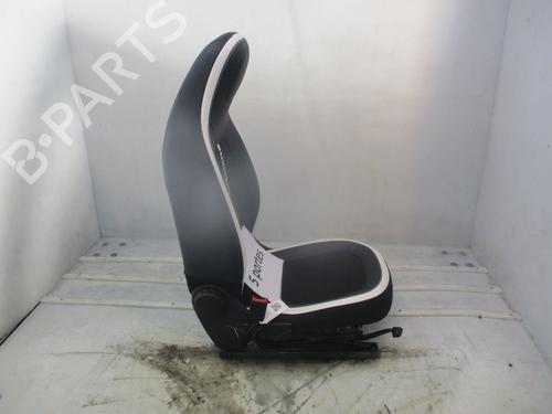 Sæde venstre fortil RENAULT TWINGO III (BCM_, BCA_) Z.E: (BCA1) | BP32178272C15 