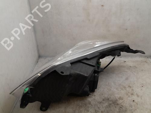 Right headlight RENAULT TWINGO II (CN0_) 1.2 16V (CN0K, CN0V, CN0A) | BP32376042C29