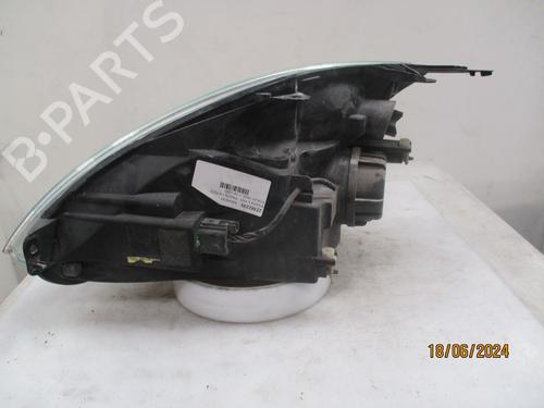 Right headlight FORD FIESTA V (JH_, JD_) 1.4 TDCi | BP24013306C29 