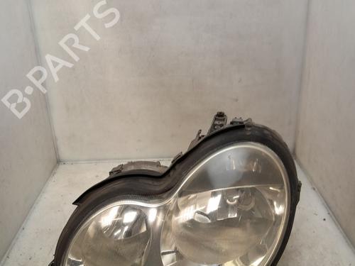 Used Left headlight Left headlight MERCEDES-BENZ C-CLASS T-Model (S203) C 220 CDI (203.208) (136 hp) 34197759 34197759