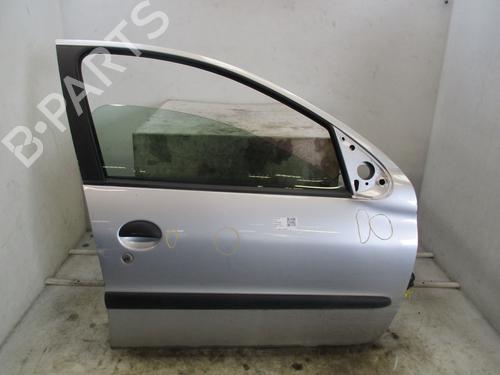 Used Right front door PEUGEOT 206 Hatchback (2A/C) 1.4 HDi eco 70 (68 hp) 29144080