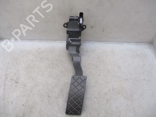 Used Pedal VW POLO V (6R1, 6C1) 1.0 (75 hp) 26637741