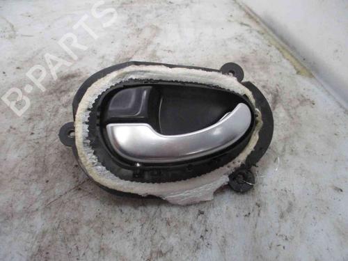 Used Front left interior door handle PEUGEOT 406 (8B) 2.0 HDI 110 (109 hp) 19714843